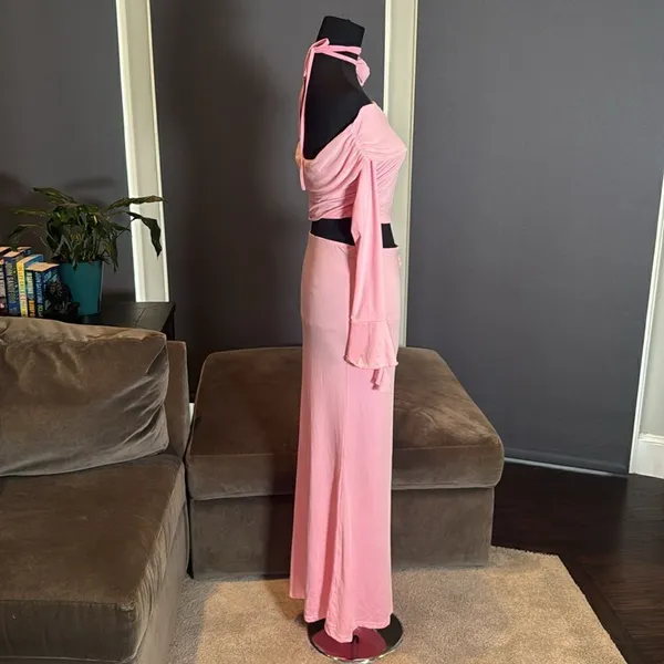 Pink 2 Piece Set Off the Shoulder Long Sleeve Crop Top & Skirt Size L NEW - Image 5