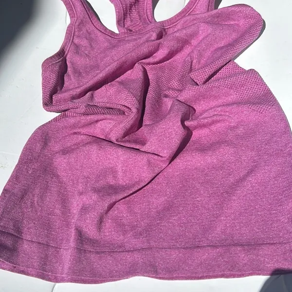 Lululemon Swiftly Tech Racerback in Heathered Regal Plum - Image 9