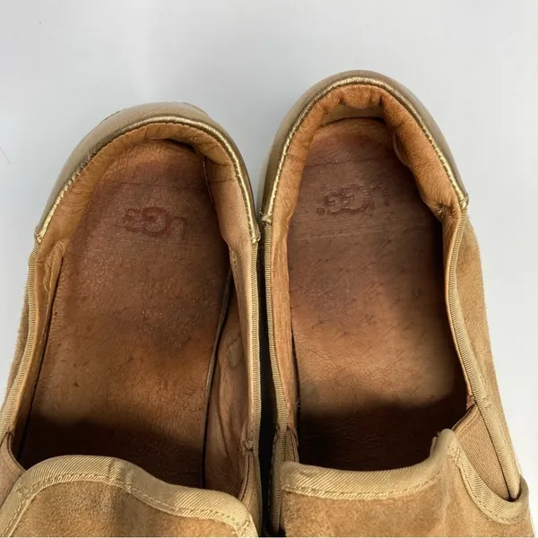 UGG suede slip‎ on shoes size 8.5 - Image 5
