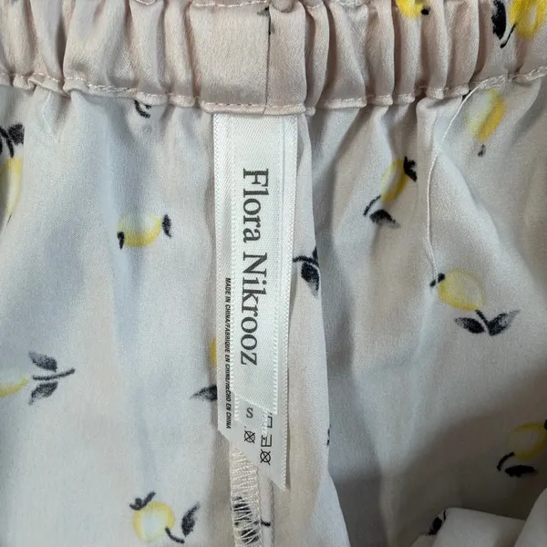 Flora Nikrooz Women's Small Lemon Print Satin Sleepwear Shorts with Lace Trim - Image 5