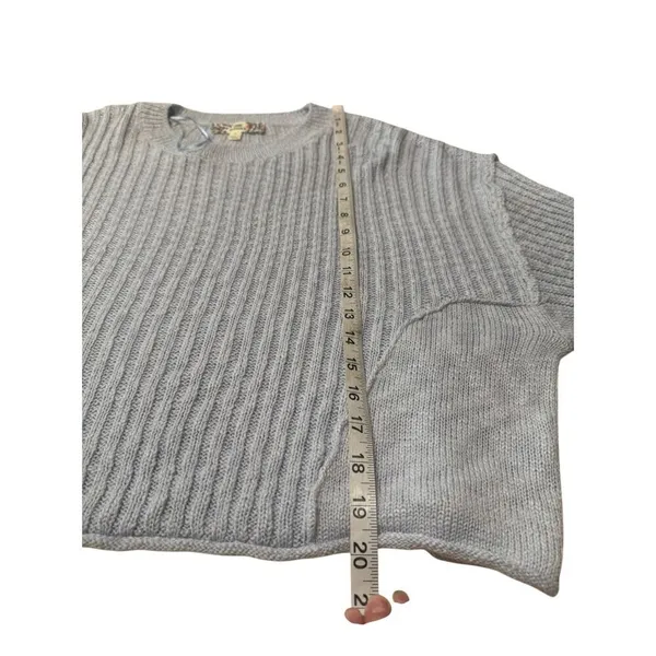Pink Republic sky blue crew neck sweater Sz M NWT - Image 6