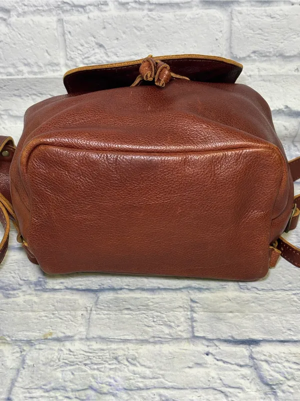 Portland Leather Goods Bucket Backpack Brown Full Grain Leather Drawstring Bag - Image 9