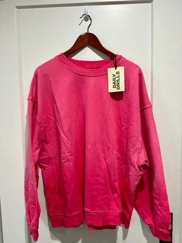 Daily Drills Sunsoaked Hot Shot Unisex Oversized Crew NWT XS/S - Image 2