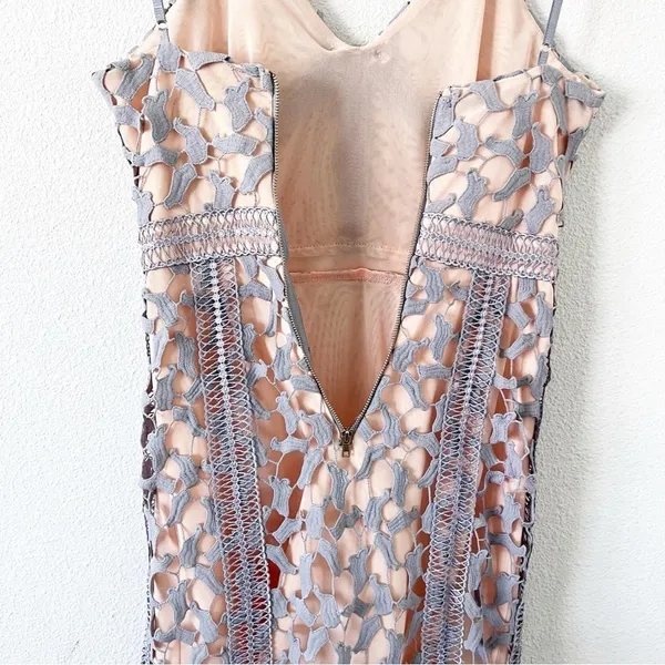 Anthropologie Elliatt Tingle Floral Lilac Overlay Wedding Guest Lace Midi Dress - Image 8