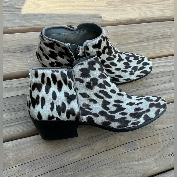 Sam Edelman real leather booties 🐯🐯 - Image 14