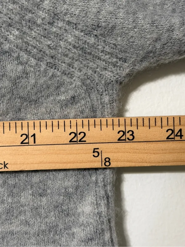 J. Crew Merino Wool Turtleneck Sweater Size Medium Gray Pullover - Image 7