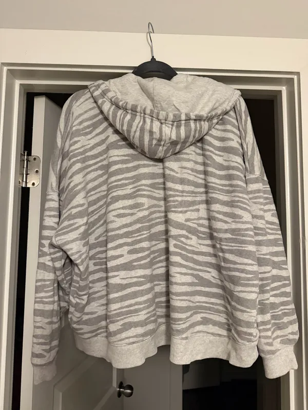 American Eagle Outfitters Quarter-Zip Sweatshirt - Image 3