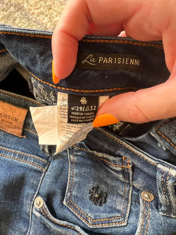Embroidered Jeans - Image 4
