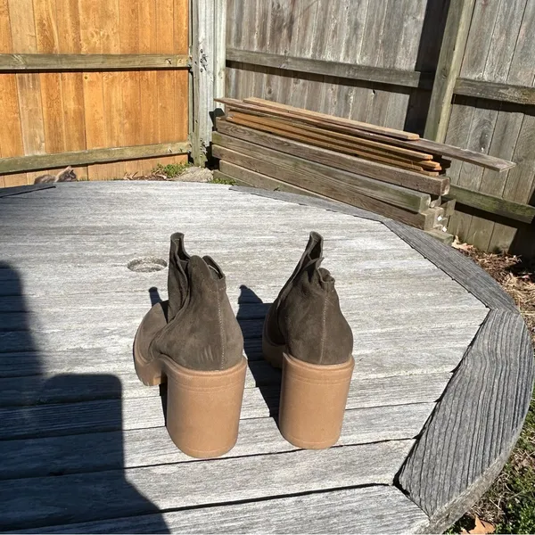Dolce Vita Cashe H20 Womens Suede Lugged Sole Block‎ Heels Size 7.5 in olive - Image 6