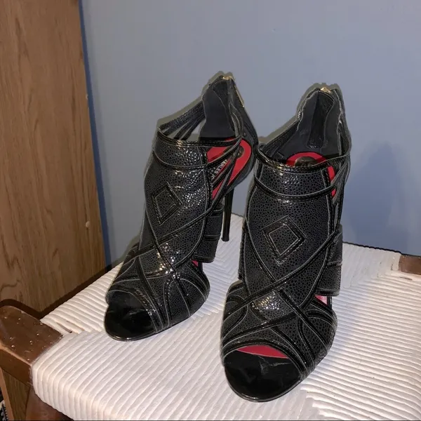 Charles Jourdan cutout heels black Size 9.5 - Image 2