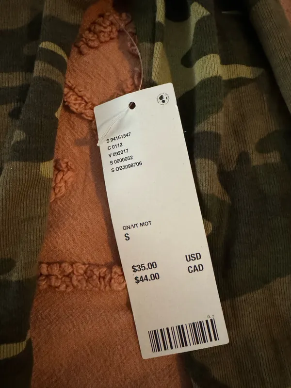 Urban Outfitters Top Long Crop Sleeve - Image 2