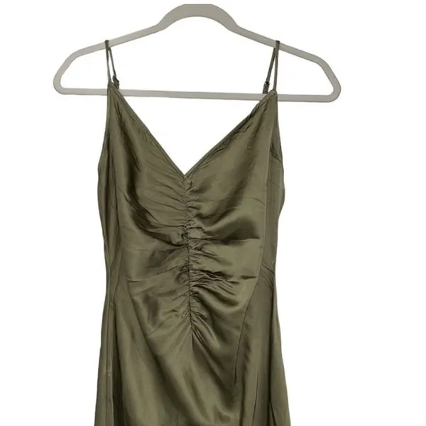 ASTR The Label Olive Green MIDI Dress(Size Small) - Image 7
