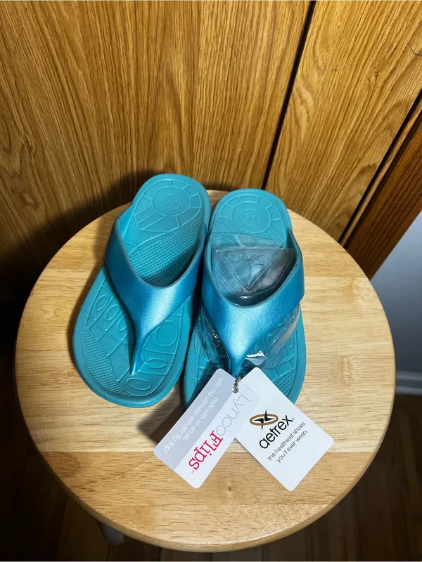 Aetrex Teal Women's Comfort Flip Sandals - Image 6