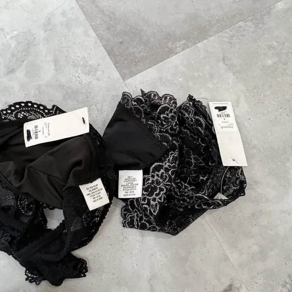 Lot‎ Of 2 Francesca's Women's Black Size Small Lace Layer Bra Bralettes - Image 4