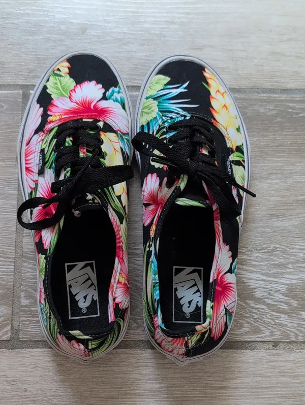 Vans Authentic Hawaiian Print Sneakers W9/M 7.5| Vans Authentic Shoes - Image 6