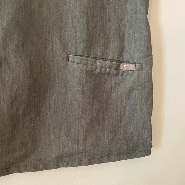 FIGS Graphite Gray Casma Scrub Top Uniform Nurse Doctor Women's size XS - Image 4