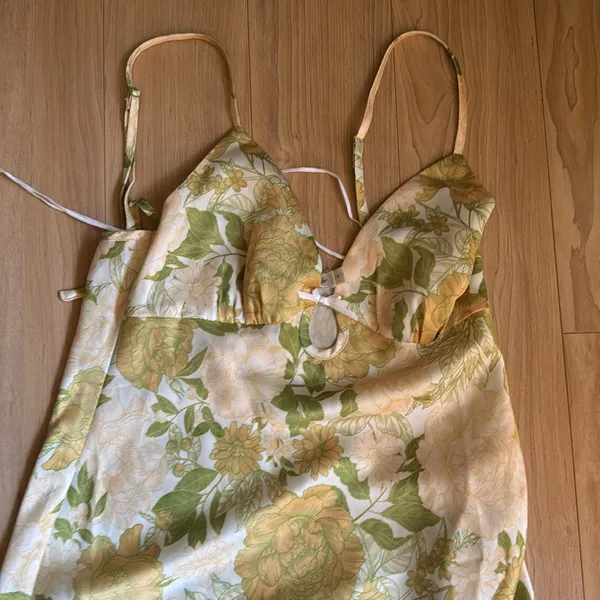 OWNLEY FLORAL DRESS - Image 3