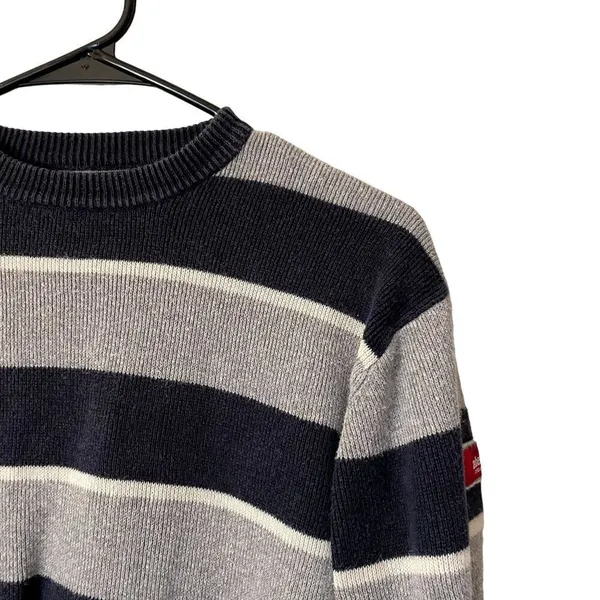 Abercrombie navy and gray knit crewneck sweater comfortable warm winter top - Image 2