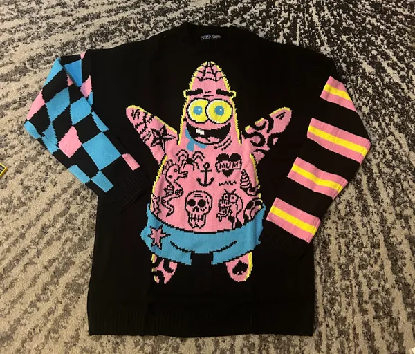 Dolls Kill x SpongeBob Rebel Star Intarsia Sweater size XS/S - Image 4