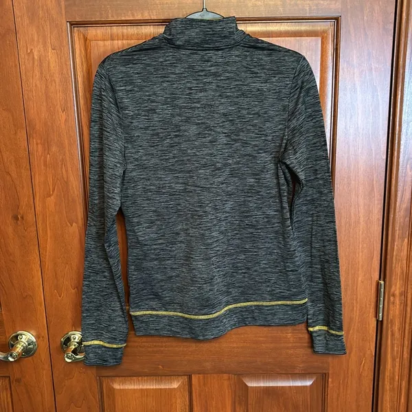 NFL teams apparel grey zip up STEELERS jacket size M 7/9 - Image 2