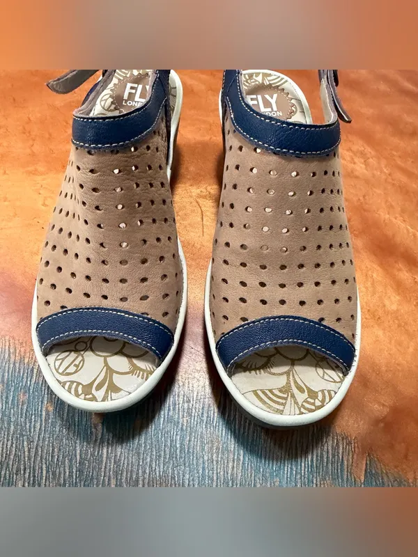 Fly London Yile taupe Navy perforated suede wedge sling back sandals size 36 - Image 5