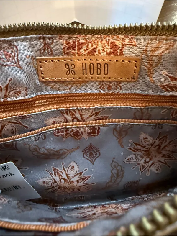 NWTs HOBO 'Mission' Cameo Metallic Leather Crossbody & Shoulder Bag - Image 7