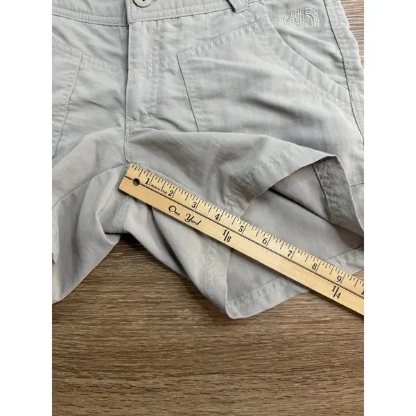 The North Face Shorts Women's 4 Dune Beige AXNT Nylon Hiking Cargo Outdoor - Image 8