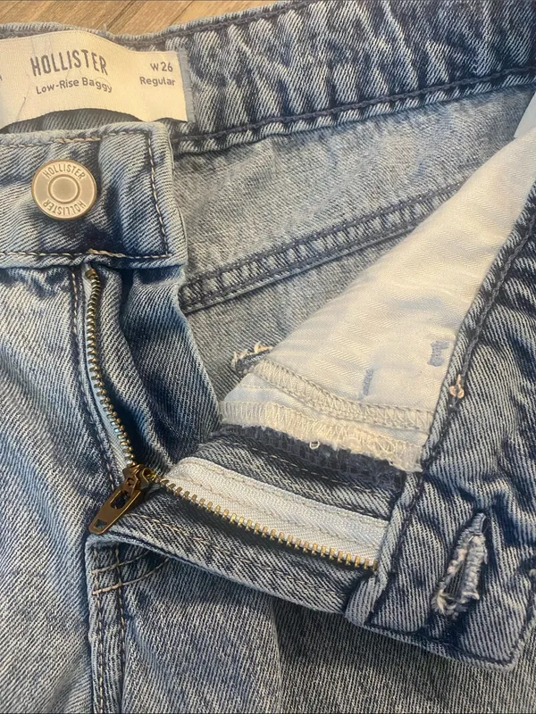 Hollister Low Rise Baggy Jeans Blue Size W26 x L29 - Image 8