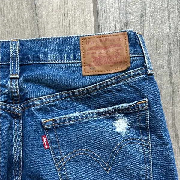 Levi's Relaxed Ripped Blue Denim Jeans - Image 8
