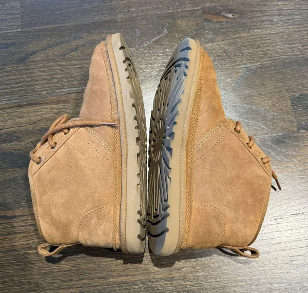 UGG Neumel Boot - Image 3