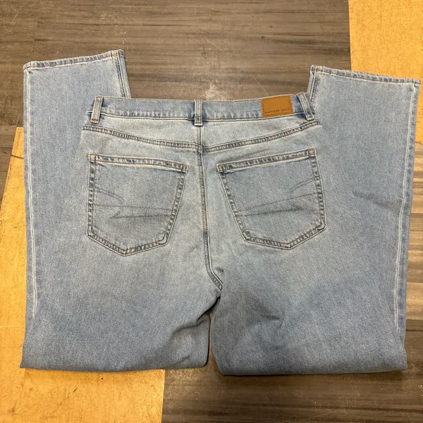 American Eagle Jeans - Image 4