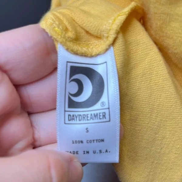 DAYDREAMER Cayman Islands Ringer Tee Size Small Dusty Gold NWT 100% Cotton - Image 5