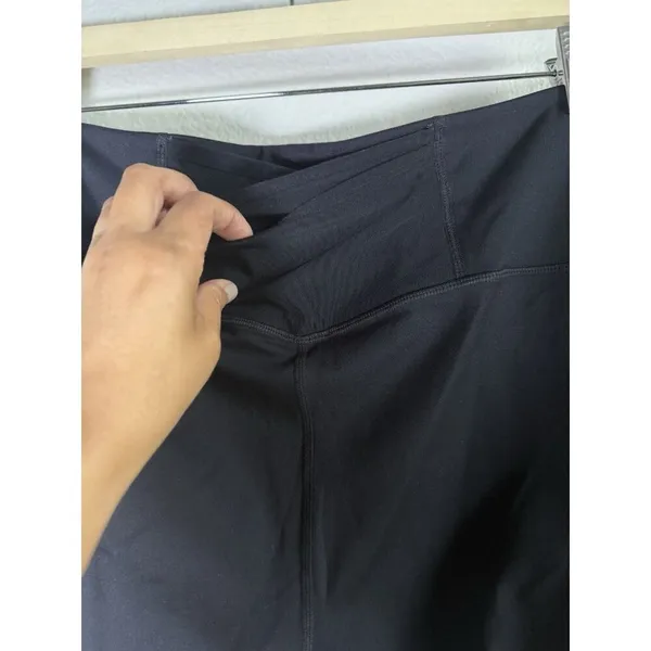 Fabletics Motion 365 Black High-Waisted Leggings Womens Size 1X Stretch Athletic - Image 6