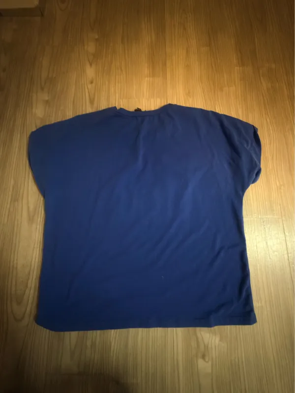 Blue “Vivre Paris” Embossed Graphic T-Shirt | Short Sleeve Casual Tee - Image 4