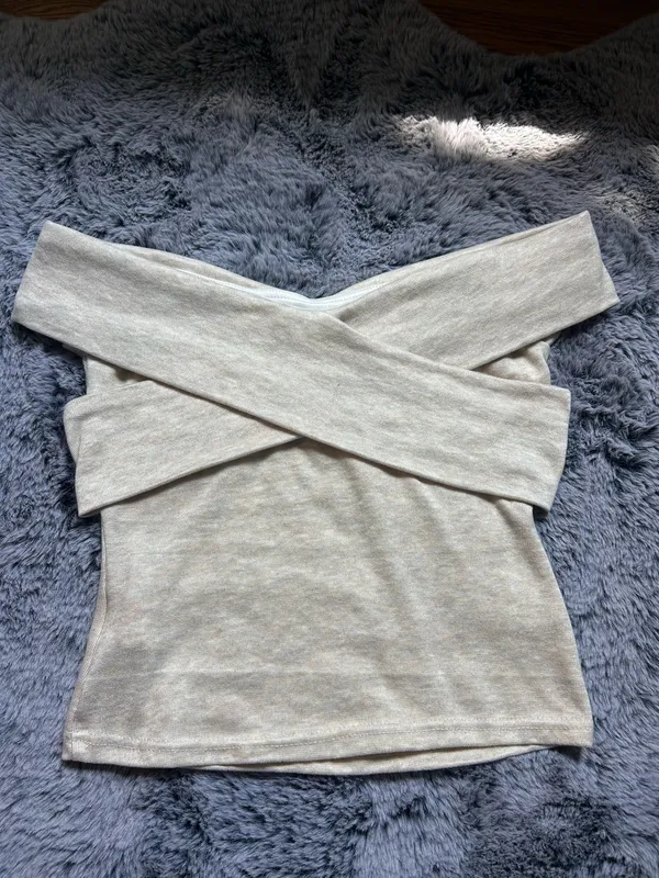Shein Top Gray Size XS - Image 3