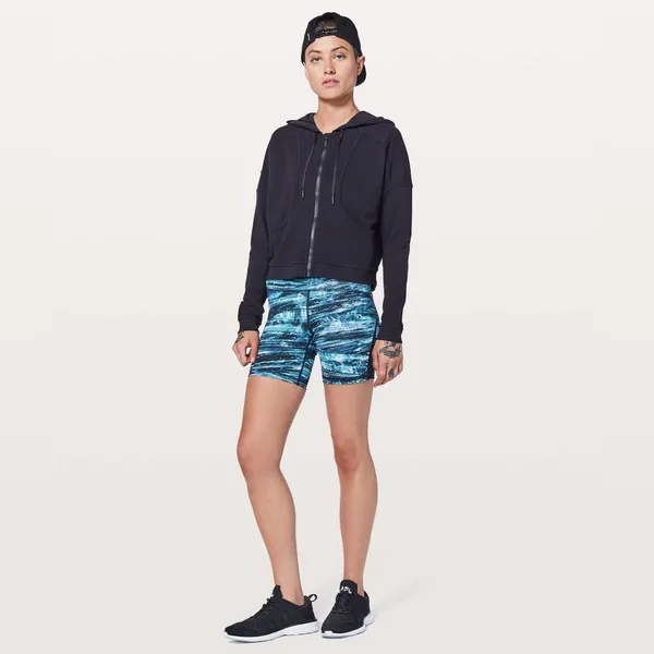 NWOT LULULEMON blue shorelines Train Times Short *6" - Image 4