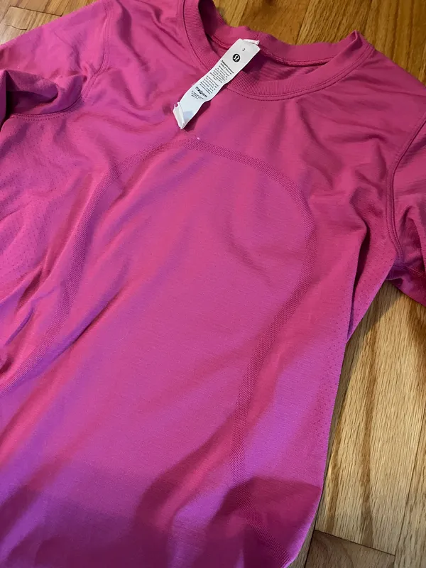 Lululemon Swiftly Tech Long Sleeve - Image 2