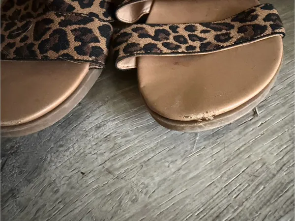 Steve Madden Cheetah Sandals - Image 3