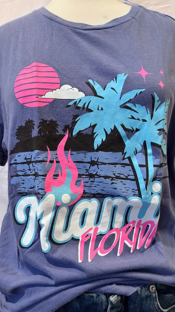 Miami Beach Sunset Comfort Colors T-shirt - Image 4