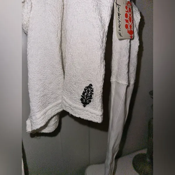 NWT Recovery Layer Top - Image 13