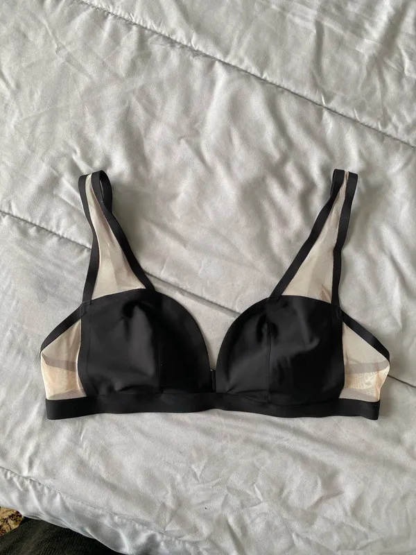 Victoria's Secret NWOT Bralette Plunge Black & Beige Mesh Size LARGE - Image 3