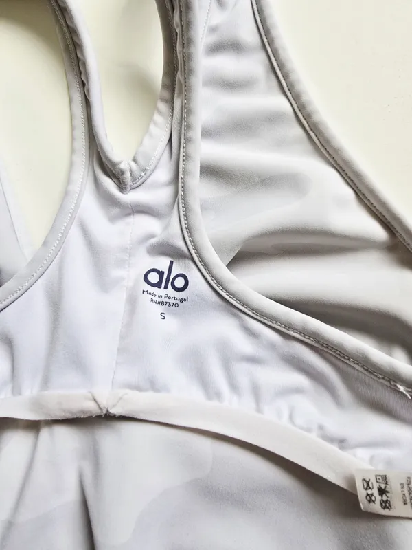Alo Yoga Wild Thing Sports Bra Womens Small White Ruched Racerback Gym Workout - Image 5