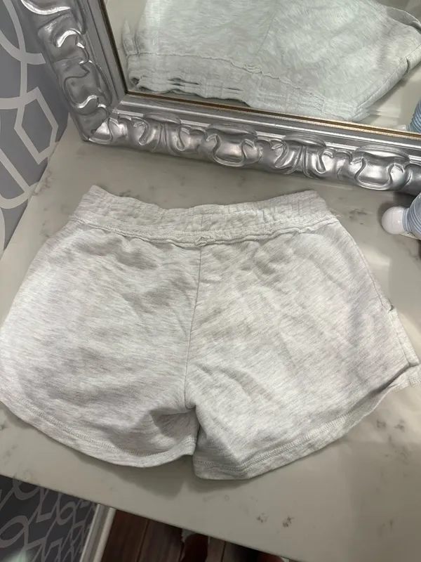 UNC sweatshorts Gray - Image 2