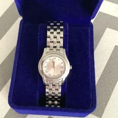 Ladies Gucci stainless steel watch 🔥 - Image 2