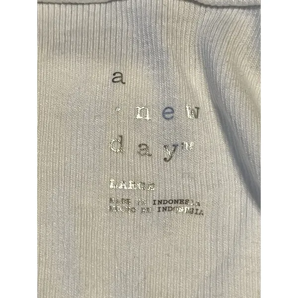 A New Day Womens White Tank Top Large Ribbed Sleeveless Minimalist Fall Winter - Image 8