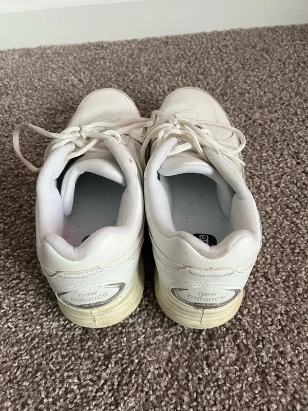 Vintage Style Men’s New Balance Sneaker - Image 3