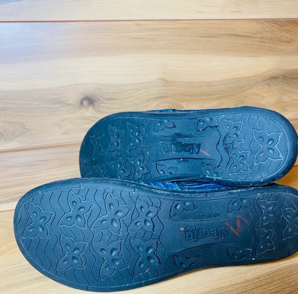 Glee Wavy Navy Blue Slip On Loafer Shoes size 11.5 - Image 7