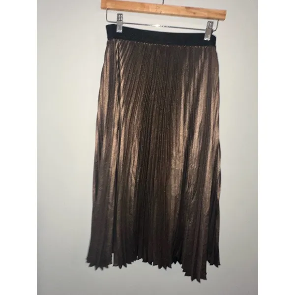 Leith pleated midi skirt with golden reflections - size small‎ - Image 4