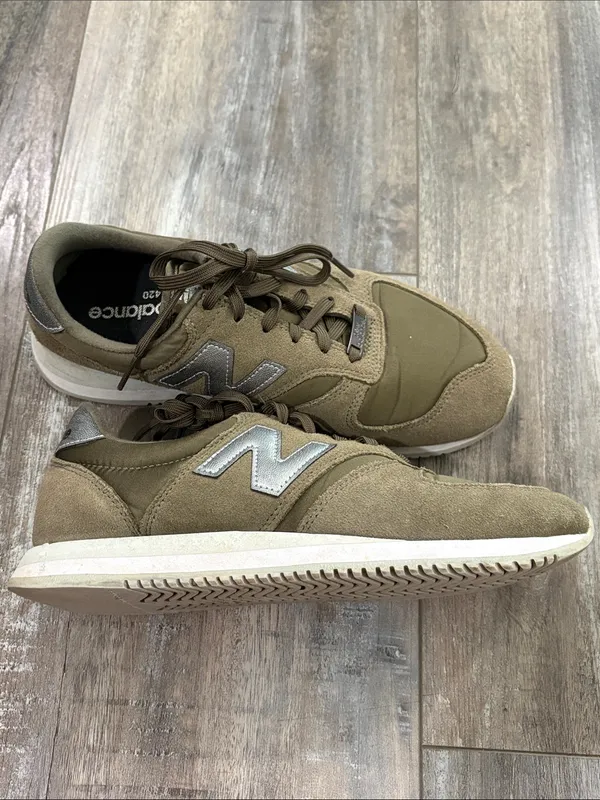 New Balance 420 olive green and silver 7.5 - Image 2