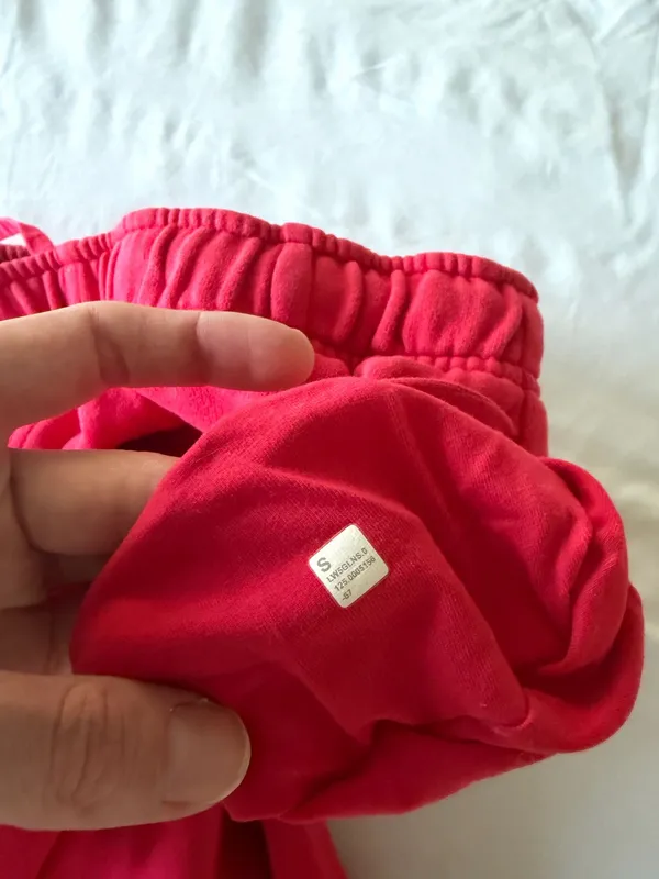 Women’s Lululemon Scuba Joggers - Image 6